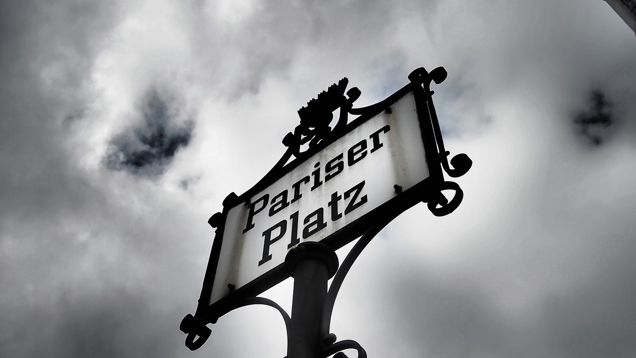 特朗普竞选承诺，若当选将关闭美国教育部——教育政策的影响与思考