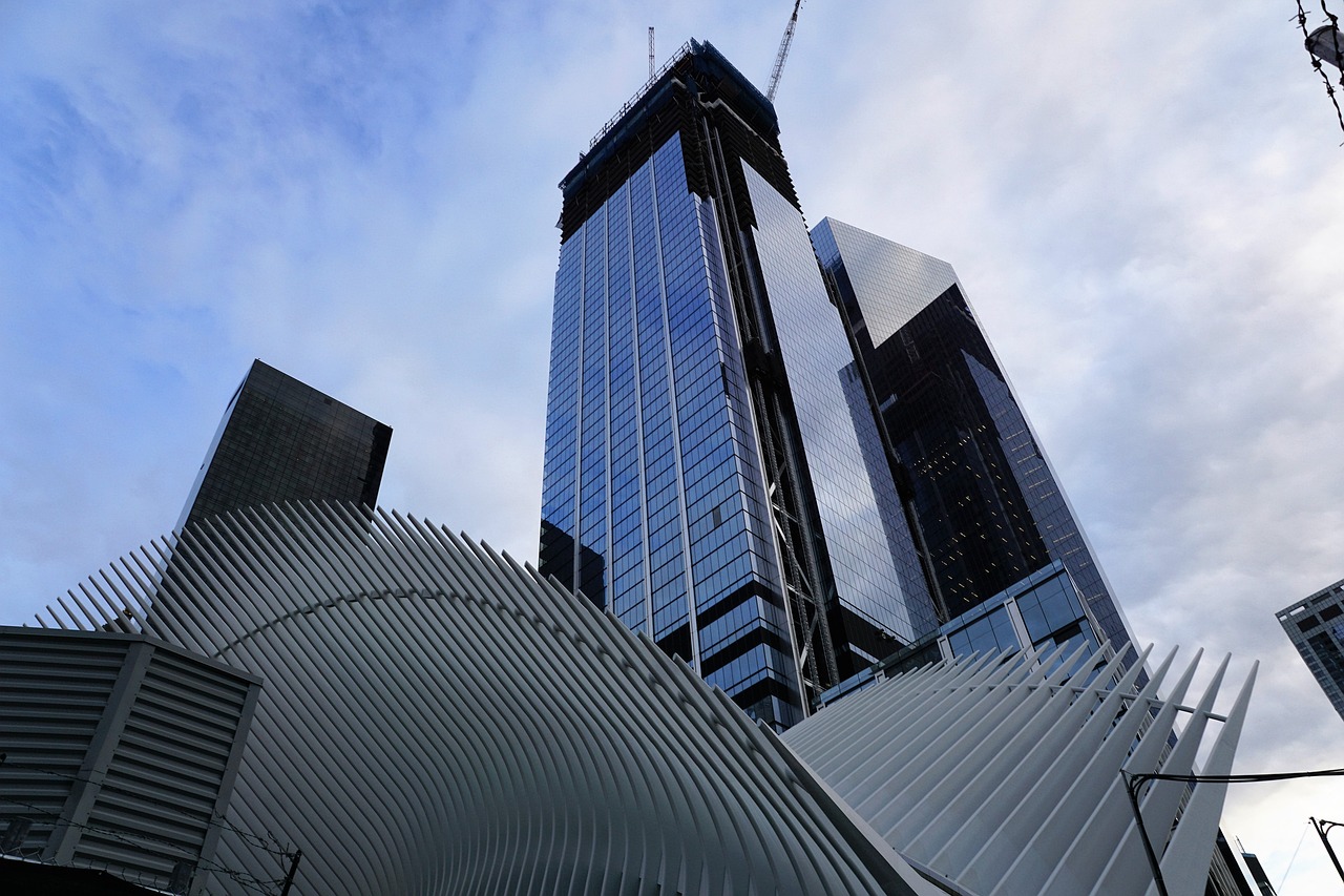 深度解析，广发小盘基金净值波动背后的策略与市场洞察