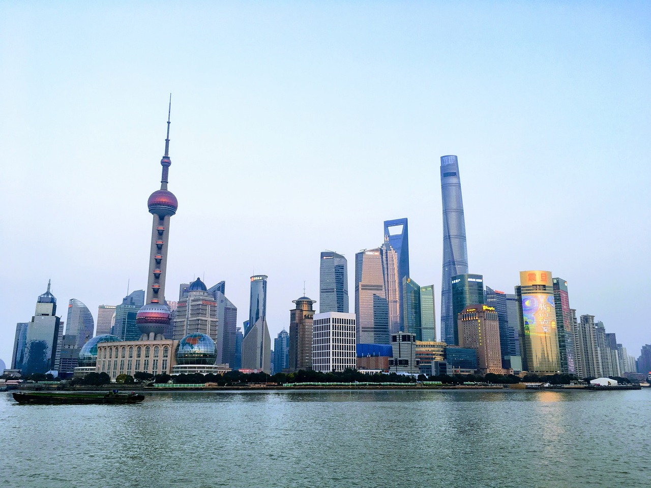 东方明珠的资本故事