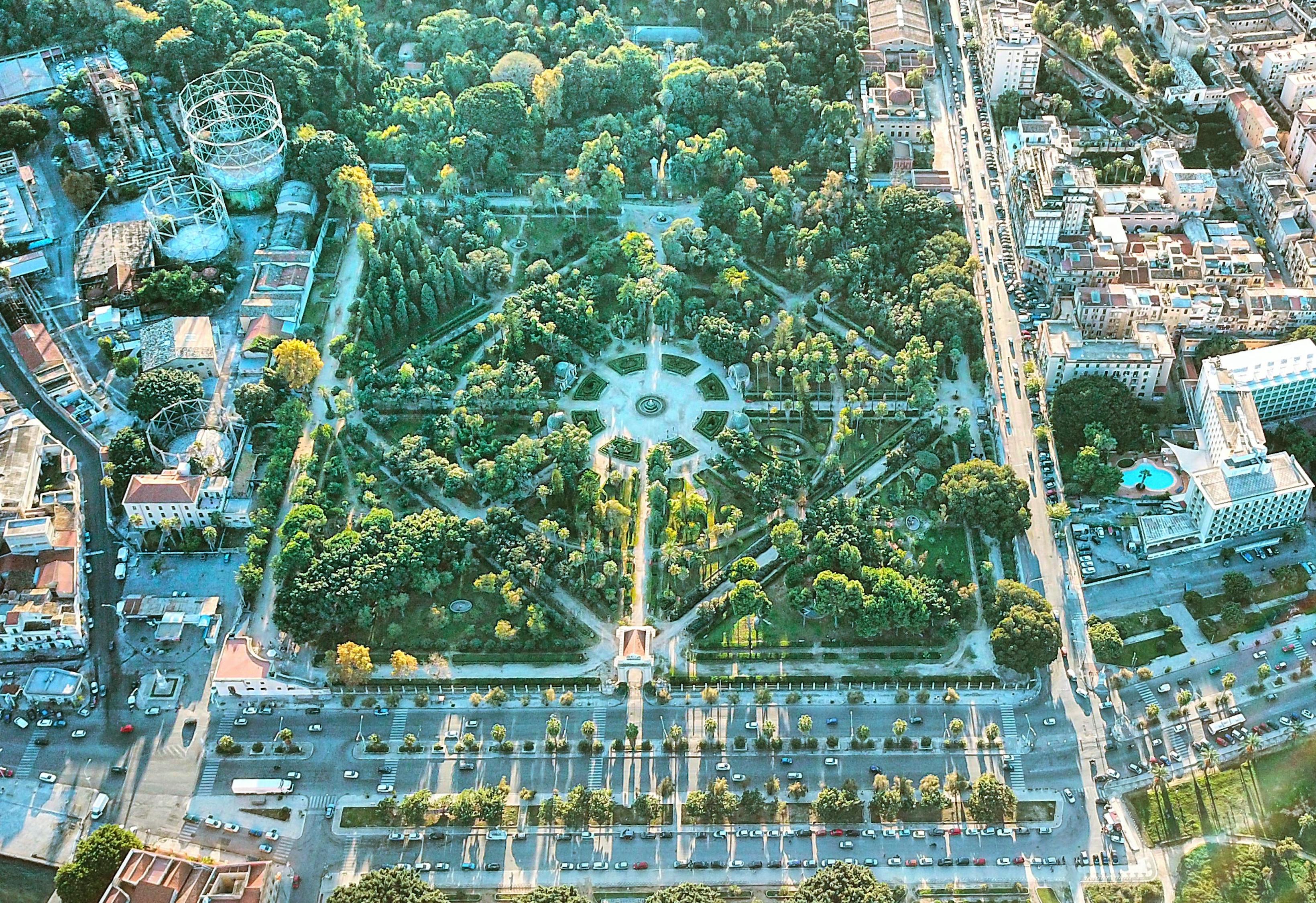 吉林长春全市小区单位封闭式管理，守护我们的家园